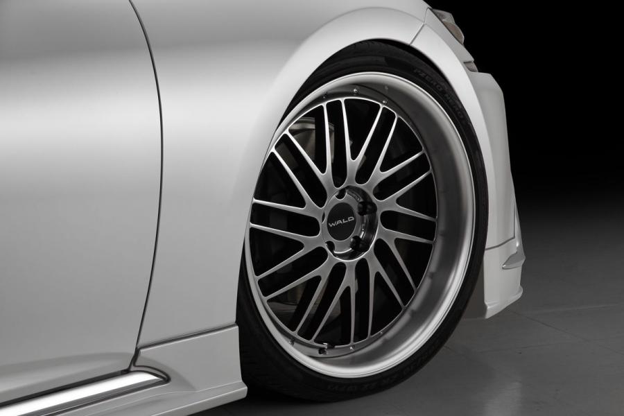 Детали экстерьера Lexus LS500h Executive Line by Wald 2018 года  (фото 17 из 23)